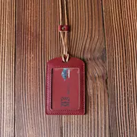 Сосна -веревочная веревка красного цвета