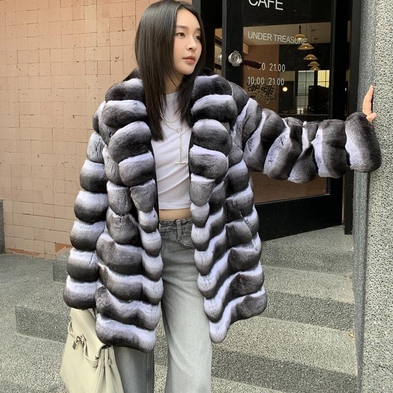 New Stylish Chinchilla Blue-Purple Elegant Versatile Winter Fur Mink Coat with Hood and Slimming Suit Collar