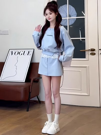 早秋穿搭一整套女小个子时尚运动休闲露肩蕾丝边卫衣半身裙两件套