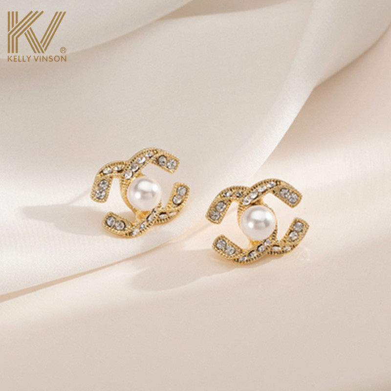 Small Scent Wind Double C Earrings 2022 New Tide Ear Accessories Net Red Explosive Pure Silver Earrings Female small crowdsourced design High level