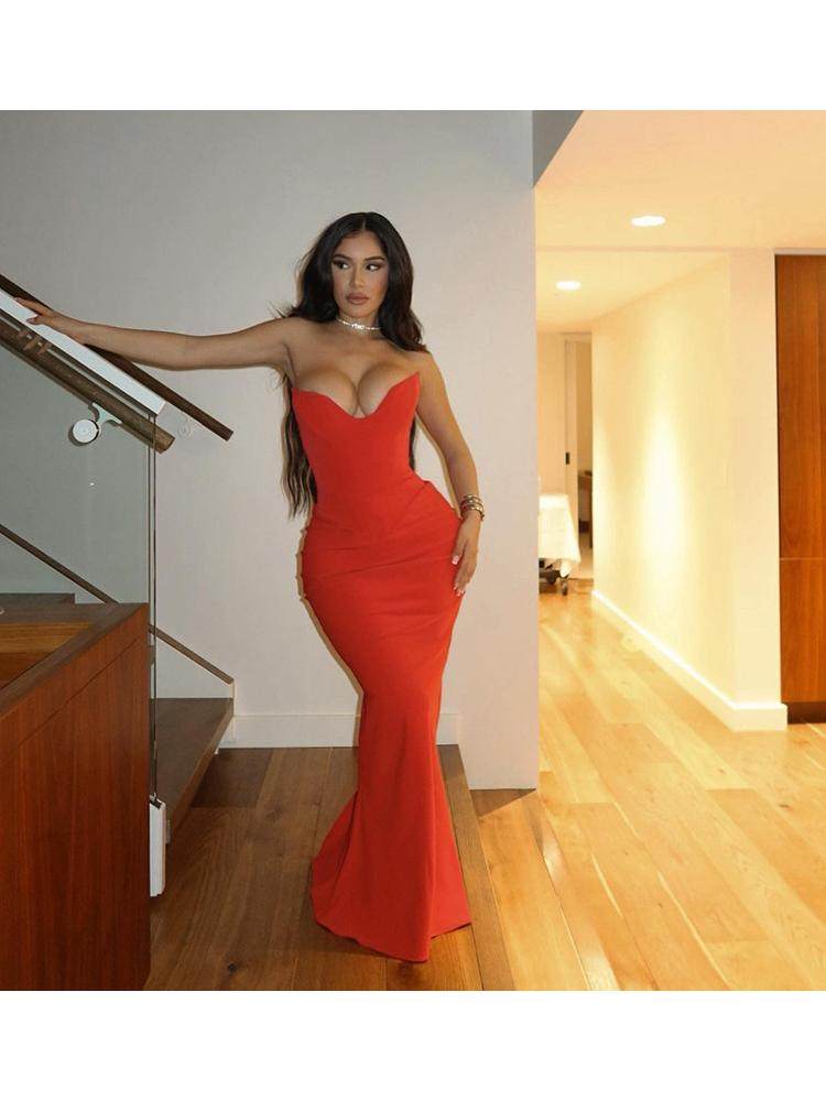 Sexet stropløs fiskebenskjole med fiskehale_voghion.com