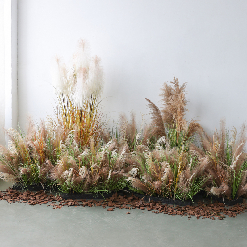 Artificial Reed Landscape Arrangement for Commercial Settings, Luxury High-End Fake Green Plants, Simulated Plants for Stairway Decoration Artificial Reed Landscape Arrangement for Commercial Settings, Luxury High-End Fake Green Plants, Simulated Plants for Stairway Decoration