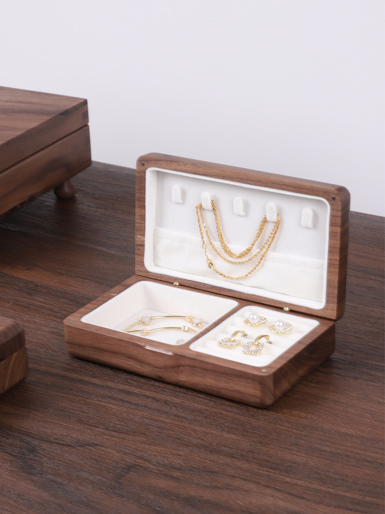 Wooden jewelry box Storage box Small exquisite hanging high-grade jewelry necklace ear needle ring bracelet Portable jewelry box