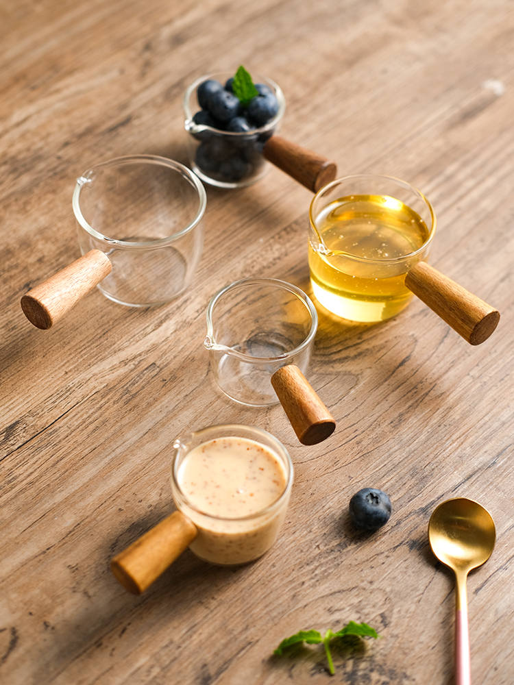 Glass small milk cup with handle High temperature sauce dish Small milk pot pointed mouth Coffee pour milk cup Mini Japanese household