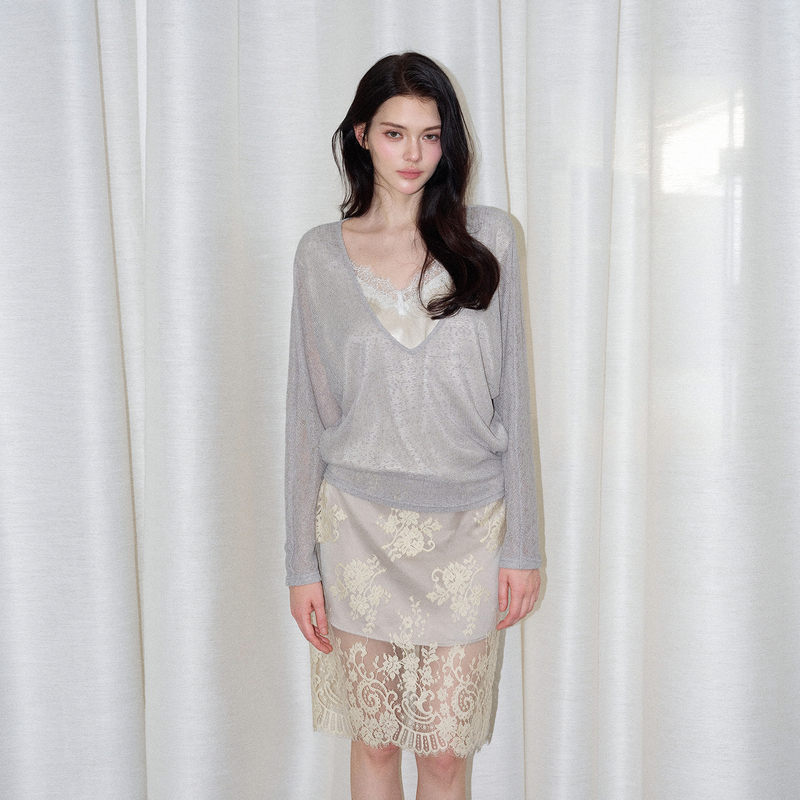 Noncestnon Original Lace Pullover with Hollow Texture and French-Style Ambiance, Faux Two-Piece Overlay Blouse