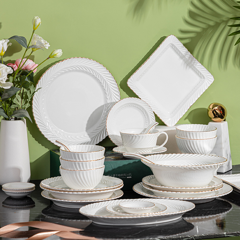 Nordic bowl and plate set home light luxury 2021 new ceramic bowl and plate combination high-end housewarming tableware set