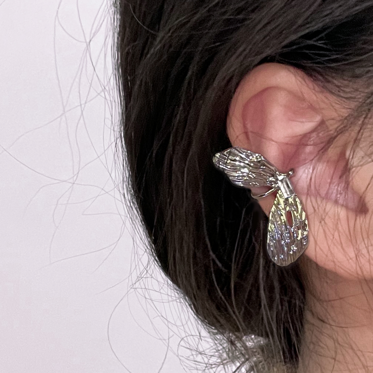 Cold Wind Bow Knot Ear Clip Female Summer Niche Advanced Sense Rhinestone Ear Bones Clip No Pierced Ear Hanging Elf Earrings