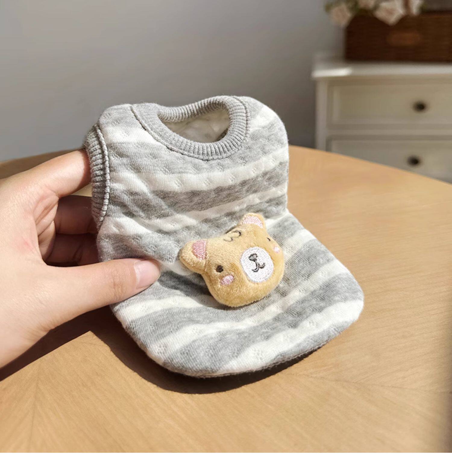 Одежда для животных 卡通可爱幼犬小体狗狗衣服 Yan Kee