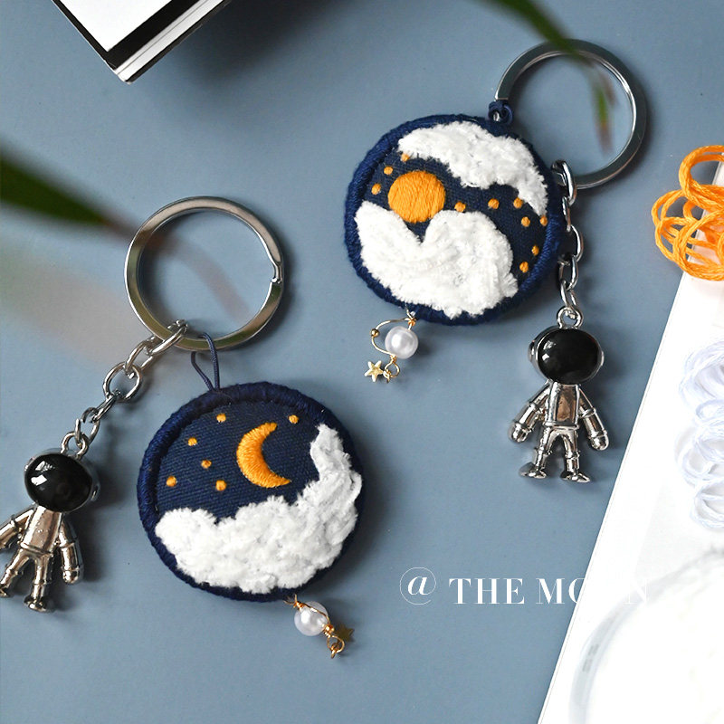 Hand embroidered diy material bag keychain self-embroidered purse sachet embroidery to send boyfriend peace charm peace blessing