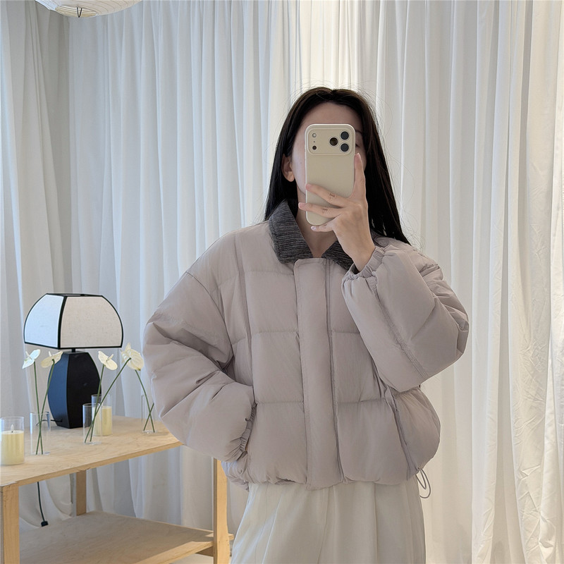 2026 Autumn and Winter New Korean Style Corduroy Lapel Short down Jacket for Women, Thickened, Loose, Warm White Duck down Coat