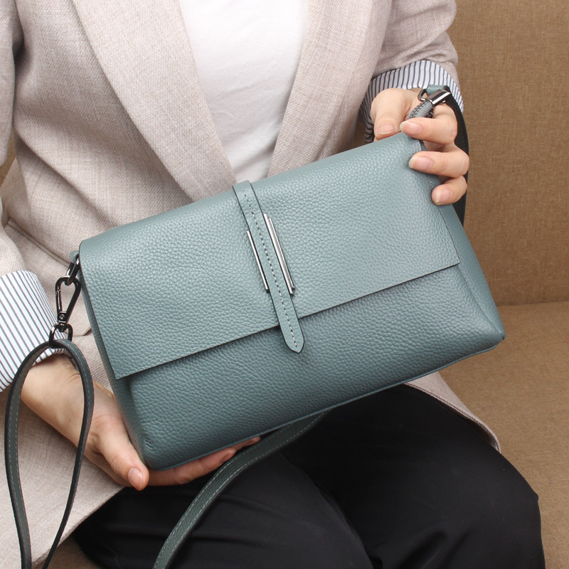 Leather women's bag 2022 new leather one-shoulder cross-body bag women's fashion all-match texture first layer leather handbag