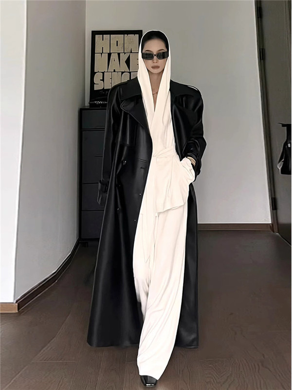 Silhouette Waist-Cinching Black Long Leather Jacket for Women, Runway Style, 2025 Autumn and Winter New Style, High-End Slimming Leather Coat