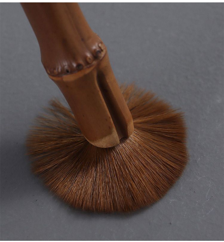 Guqin brush Guqin cleaning brush is soft and does not hurt the instrument cleaning brush Guqin accessories factory direct selling price