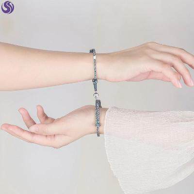 Lovers'hand-made with magnets and sisters' girlfriends' girlfriends a couple of ancient wind men simple and generous ropes wearing beaded stones