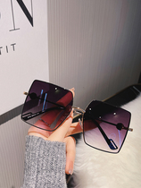 Metal square big frame sunglasses female sunscreen big face face plain mirror 2022 new sunglasses mens trendy street shooting