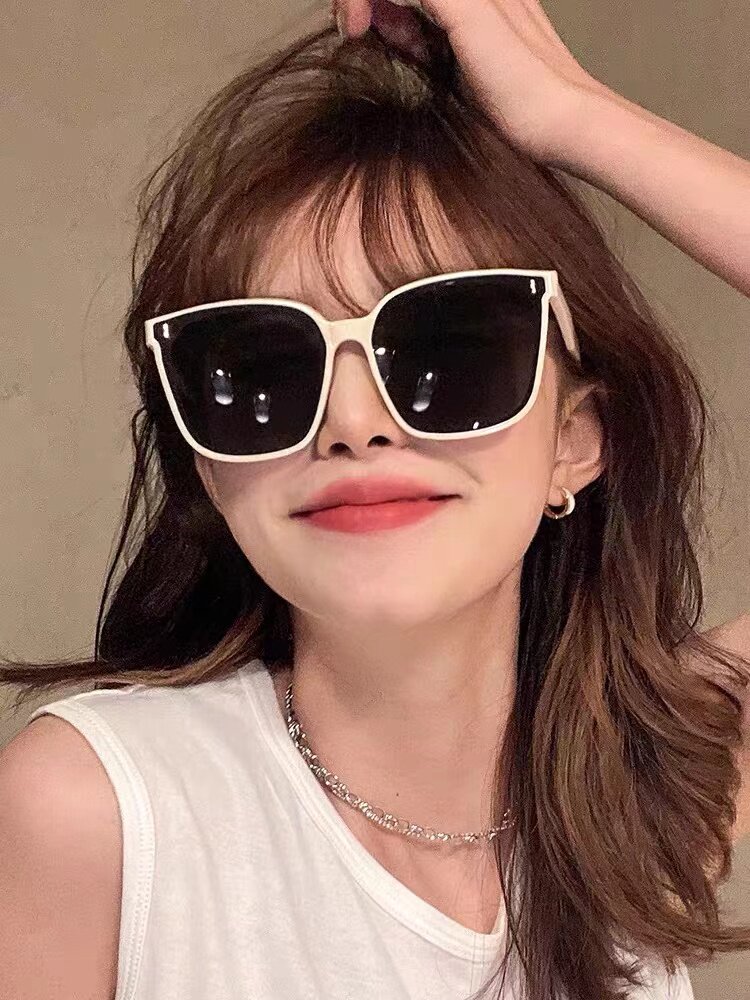 2022 new summer sunglasses women's summer high-end feeling ins tide net red sunglasses men's UV protection big face looks thin