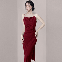 Summer temperament Goddess Van harness Lions dress 2022 Summer new workout slim and high end name Feminine Dress Dress