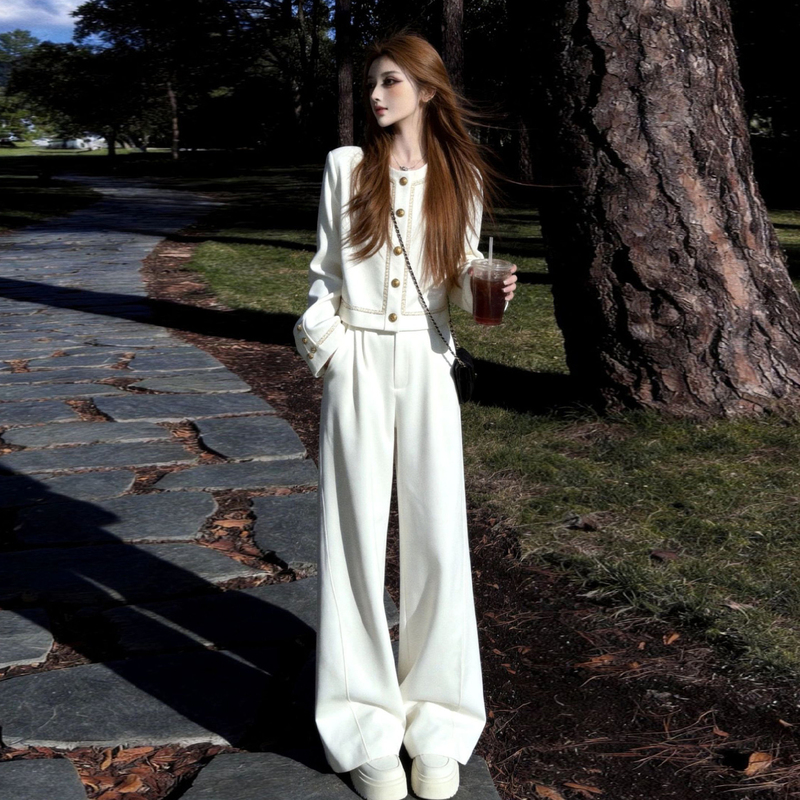Korean Style Ootd Early Autumn Outfit Set 2026 New Petite Chic White Top Women's Wide-Leg Pants Suit