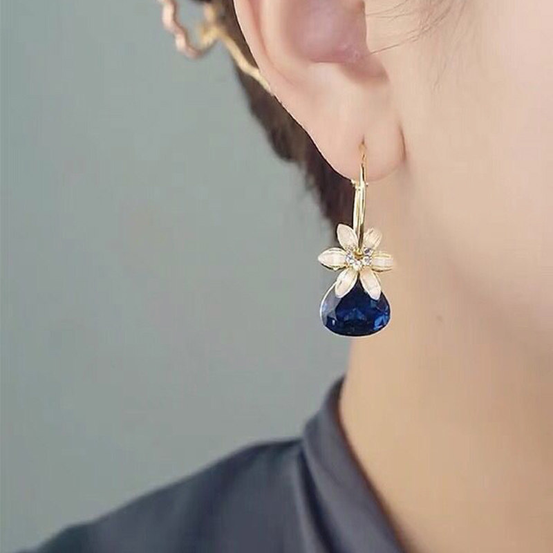 Big Cards Earrings 2022 New Tide 2021 Individuality 100 Hitch Pure Silver Tennis Red Temperament Superior Anti-Allergy Ear Accessories