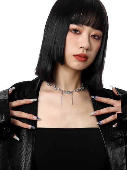 문 스톤 지르콘 목걸이 여성 2023 새로운 핫 럭셔리 틈새 쇄골 체인 스위트 쿨 하이 엔드 체인 액세서리