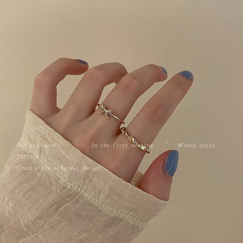 Bowknot ring two-piece set female European and American ins style design high-end index finger ring 2021 new trendy ring