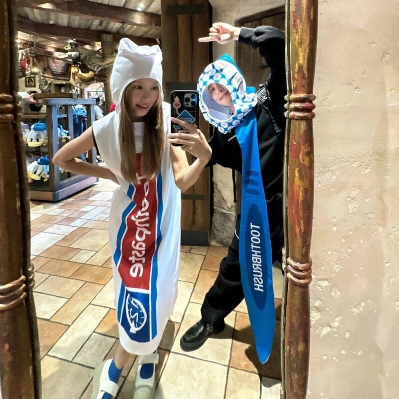Halloween Quirky Abstract Cosplay Costume Toothpaste Toothbrush Outfit Funny Role-Playing Performance Couple Outfit