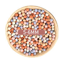 Yunpo ceramsite flowers are grown in colorful small ceramsite flowers as pavement bottoms and breathable terracotta flowers are specially potted for hydroponics.