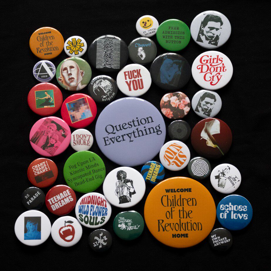 Raf simons-style badge brooch: a retro-chic fashion statement