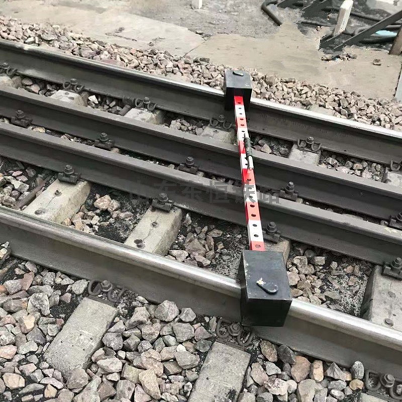 Track Portable Anti-Leather Sleeper Rubber Locomotive Wheel Stopper Triangle Dark Lock Rubber Anti-Leather Sleeper Railway Sleeper