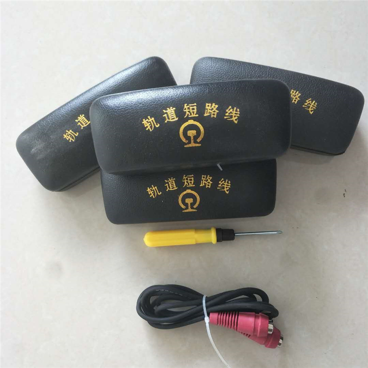 Railway-specific magnetic short-circuit copper wire The track circuit connection line of the sewn line is removed from the connecting copper wire