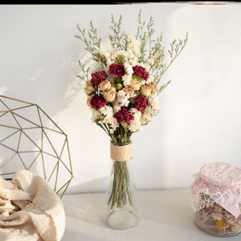 Carnation Dry flowers send Mom Little Rose Don't forget I spend the bouquet holding the flower office Home Living room Desktop Decoration