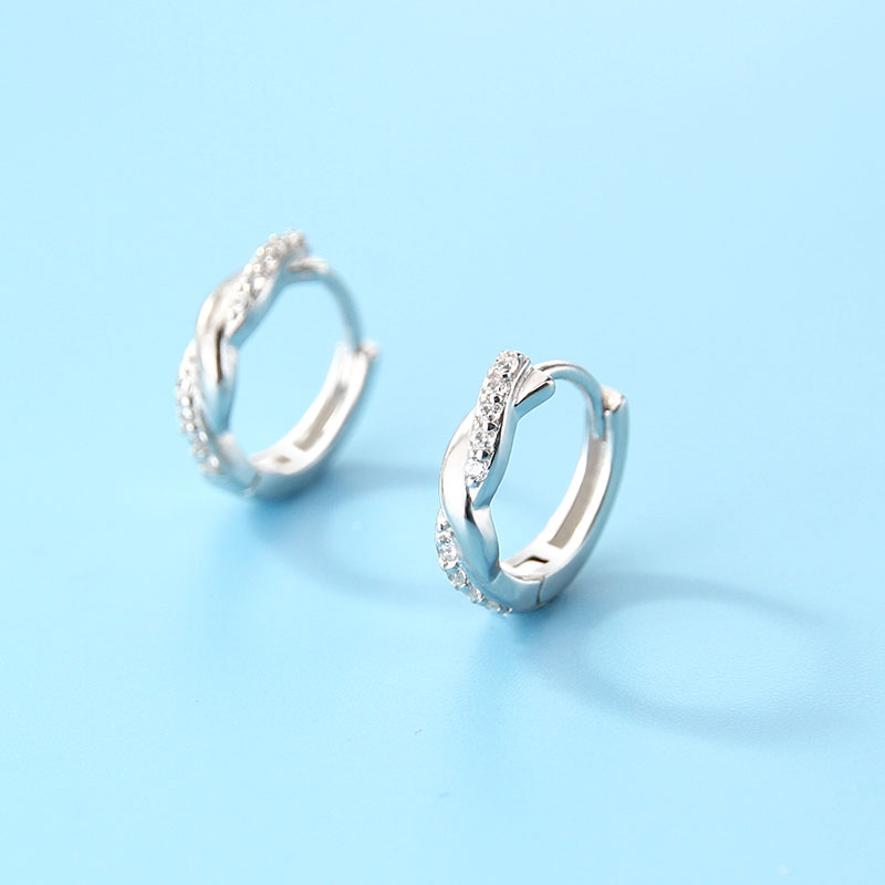 s925 sterling silver wavy ear buckle women's exquisite small earrings light luxury niche design sense earrings Japanese and Korean temperament net red