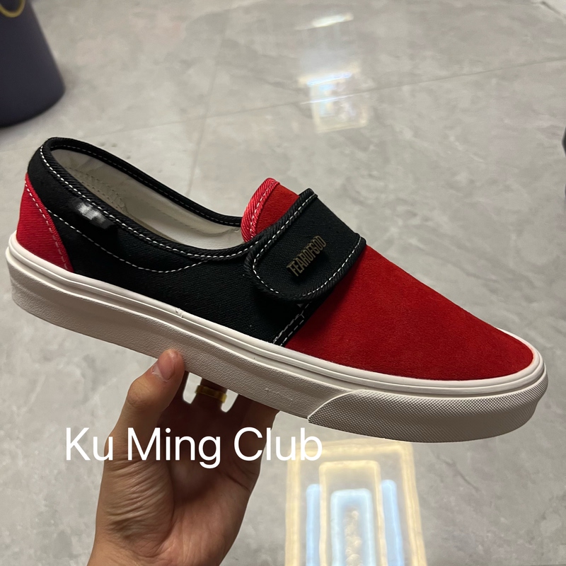 【In Stock】Kumming Independent Brand Quanzhou Fog Black and Red Slip-On Suede Velcro Sneakers Vulcanized Sole Canvas Shoes 【In Stock】Kumming Independent Brand Quanzhou Fog Black and Red Slip-On Suede Velcro Sneakers Vulcanized Sole Canvas Shoes