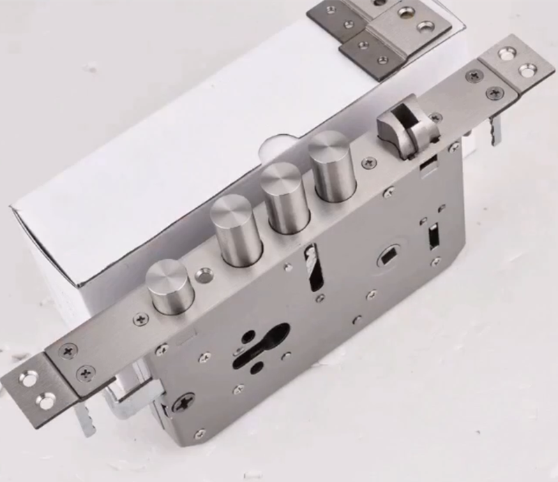 Thickened stainless steel anti-theft door lock body guide piece old general-purpose plus guide plate layering bar Panpan door frame piece Meixin