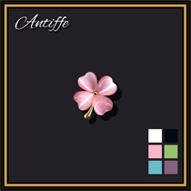 Summer clover neckline anti-slip buckle small brooch Womens exquisite opal shirt pin fixed dress decoration