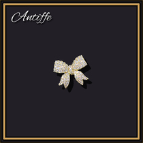 2021 new fashion luxury bow temperament anti-light buckle artifact summer brooch high-end female cute Japanese