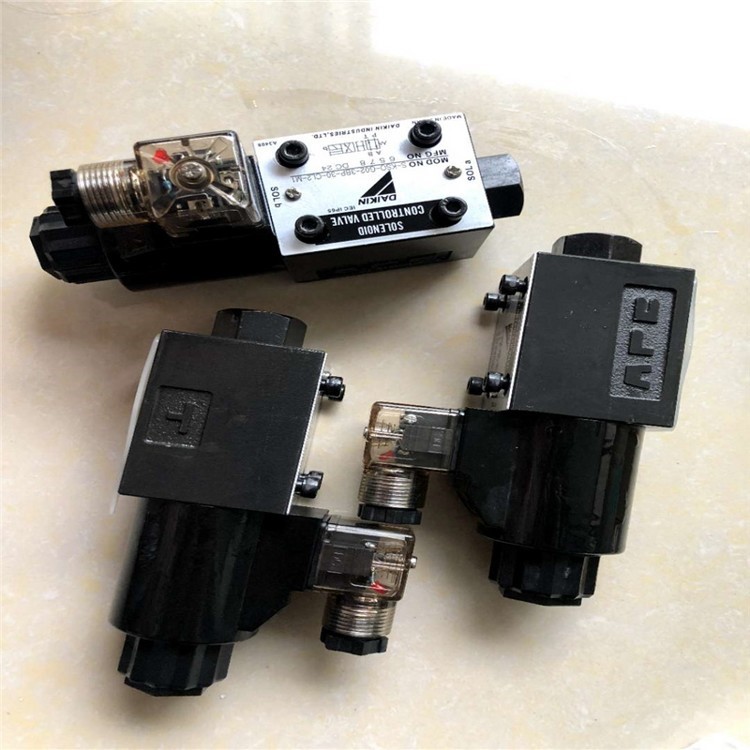 Spot Japan Great gold DAIKIN solenoid valve JSC-G01-2A-10