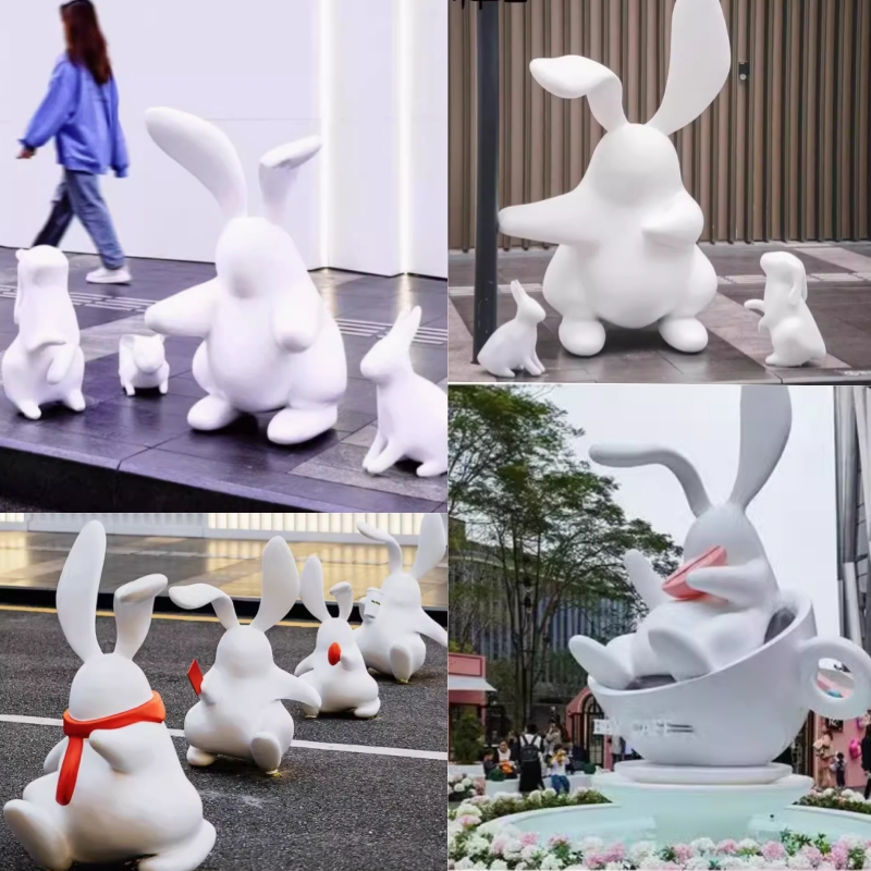 Cartoon Fiberglass Rabbit Sculpture Ornaments Popular in Hotels, Lobby, Sales Offices, Shopping Malls, Kindergartens, Commercial Streets Decoration