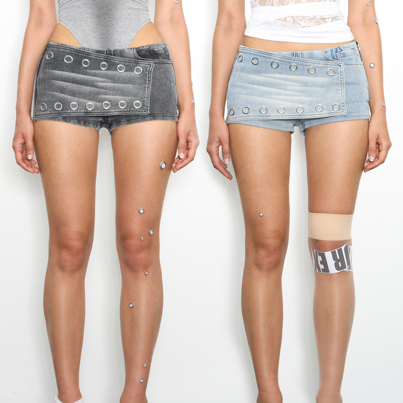 Nola【Same Style as Zhao Lusi Jaden】Punk Belt with Visual Distortion, Super Stretchy, Washed Vintage Short Jeans Nola【Same Style as Zhao Lusi Jaden】Punk Belt with Visual Distortion, Super Stretchy, Washed Vintage Short Jeans