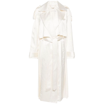 Ms. Zimmermanns panelled-design trench coatFARFETCH sent a chic