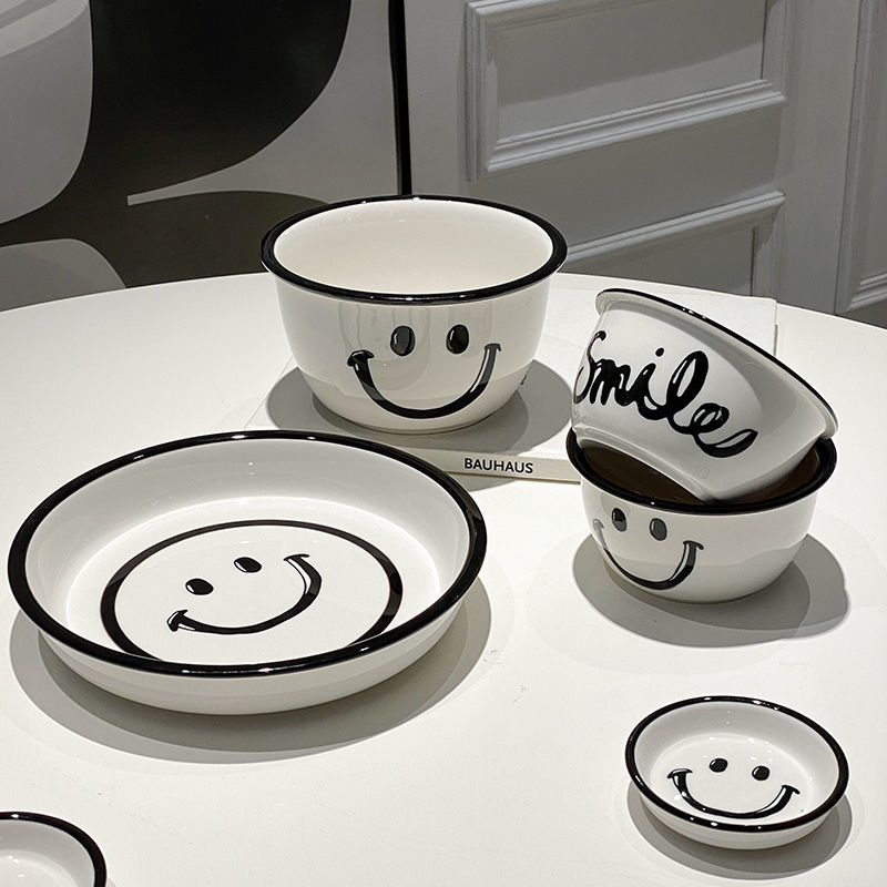 Smile face ceramic bowl high color value is simple 2023 new dish suit household dishwasher dish set one person