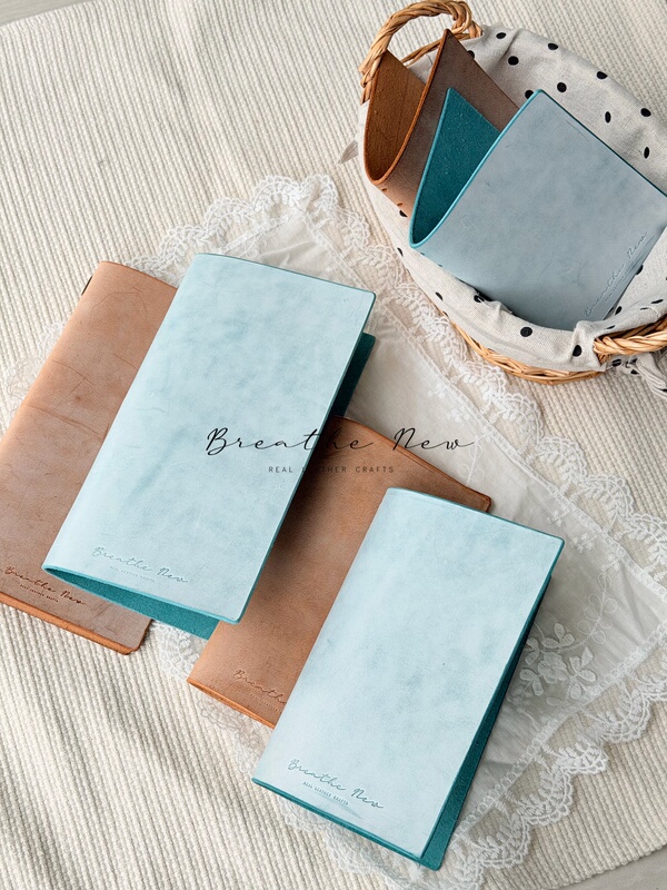 Vegetable-Tanned Matte Wax Plain Top-Grain Leather Tn Journal Traveler's Notebook Standard Carry-On Passport Book Tn