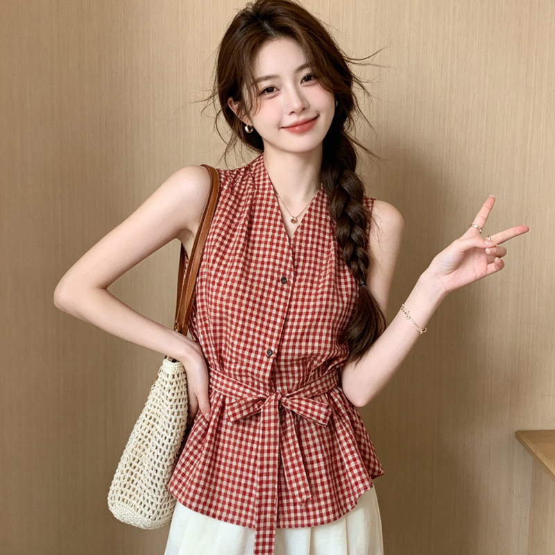 Women's Shirt Sweet and Spicy Retro Red Plaid Sleeveless Shirt Summer V-Neck Sleeveless Design Vest Top