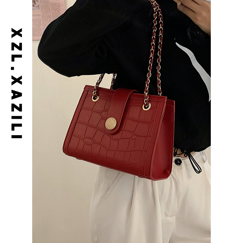 High-end red bag female wedding bridal bag large-capacity wedding portable shoulder 2022 new Messenger wedding bag