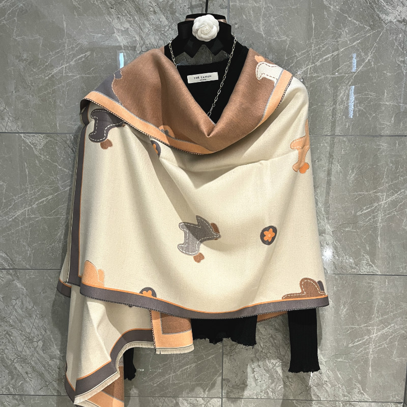 Light Luxury Style 2025 New Wooden Horse Double-Sided Faux Cashmere Scarf for Women, Versatile Winter Neck Warmer, Warm Cotton Outer Shawl Light Luxury Style 2025 New Wooden Horse Double-Sided Faux Cashmere Scarf for Women, Versatile Winter Neck Warmer, Warm Cotton Outer Shawl