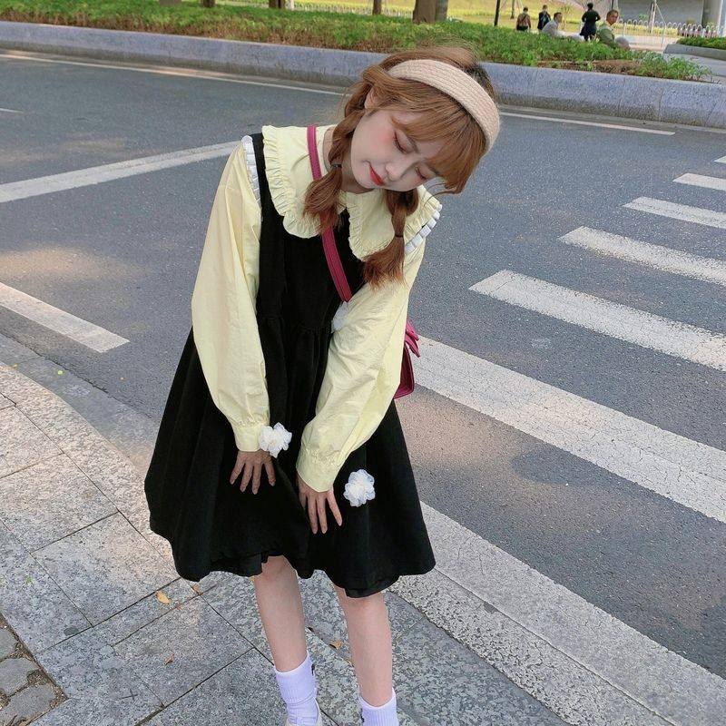 Sweet and little fresh and cute teenage girl wind small crowd design flowers huddling bag dresses dress for short skirts 2022 new spring