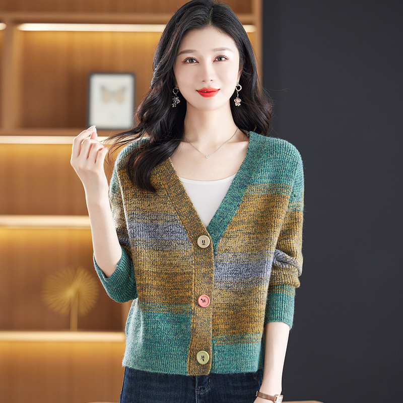 Fashionable Genuine Women's Clothing, New Spring and Autumn V-Neck Drop-Shoulder Long-Sleeve Color-Blocked Stylish Jacket, Loose Short Floral Sweater