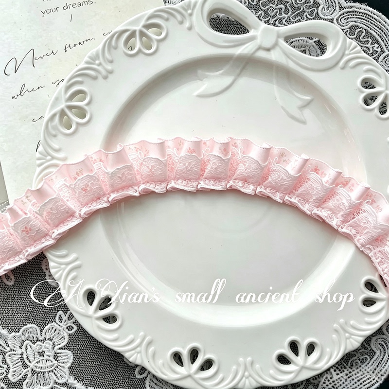 2.5cm Imported Lace Ruffle Trim DIY Skirt Hem Hair Accessory Handmade Hairpin Decoration Doll Clothes Ruffle Trim Accessories Pain Bag 2.5cm Imported Lace Ruffle Trim DIY Skirt Hem Hair Accessory Handmade Hairpin Decoration Doll Clothes Ruffle Trim Accessories Pain Bag