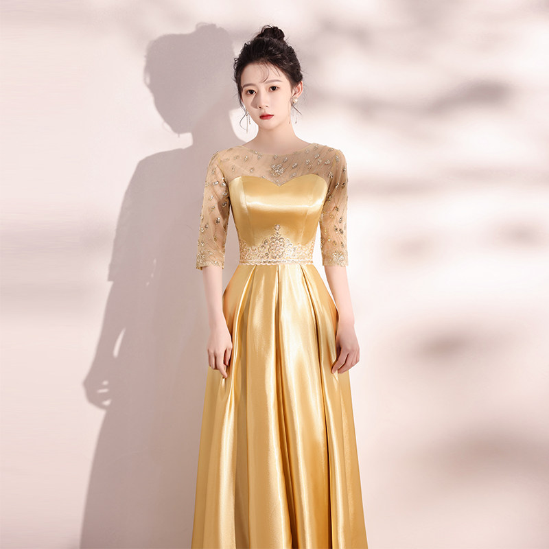 Cantata costume performance costume female new long skirt adult chorus performance host red song recitation golden dress