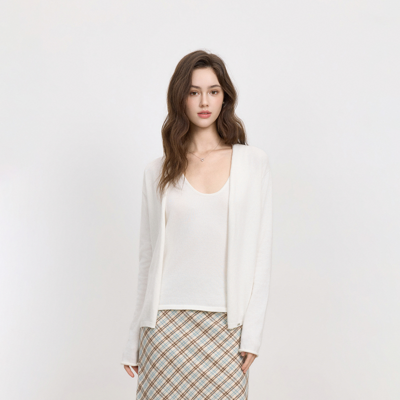 Azmi High-End Solid Color Knitted Cardigan Jacket for Women, New Spring and Autumn Style, Loose and Slimming Sweater with Vest Two-Piece Set Azmi High-End Solid Color Knitted Cardigan Jacket for Women, New Spring and Autumn Style, Loose and Slimming Sweater with Vest Two-Piece Set